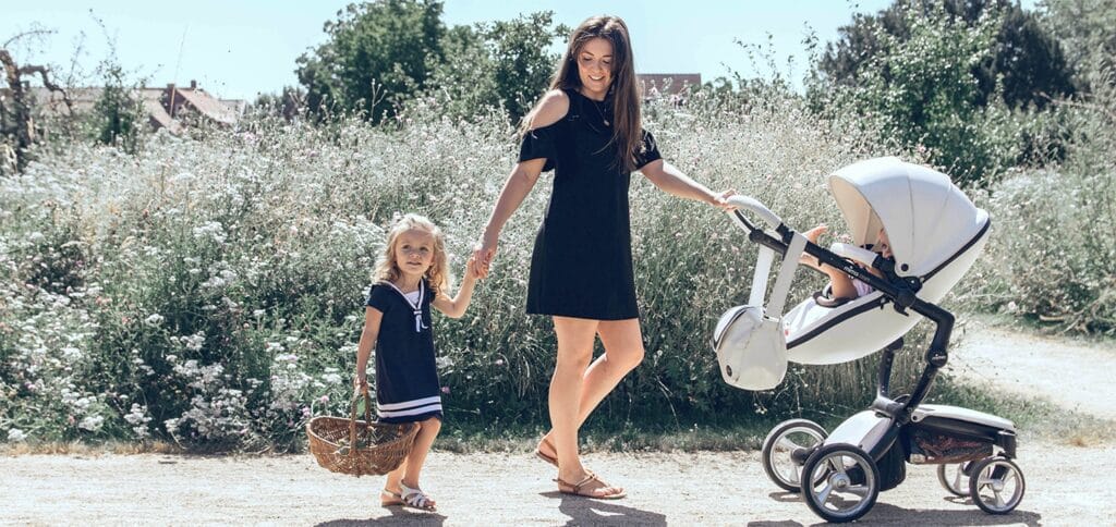 Claire Collé MomUp