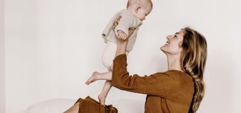 Kim van der Veer How about mom Momtalk