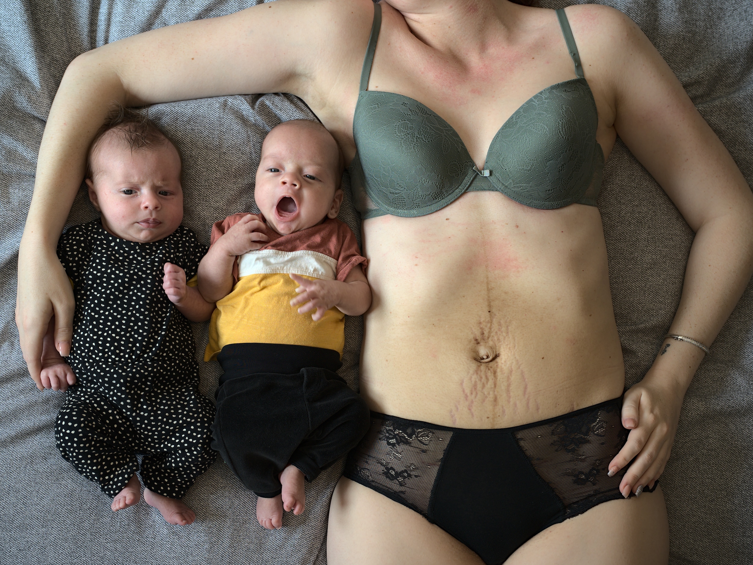 Ode aan het Moederlijf_een serie door How About Mom en Sanne Ravensbergen