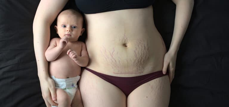 Ode aan het moederlijf baby