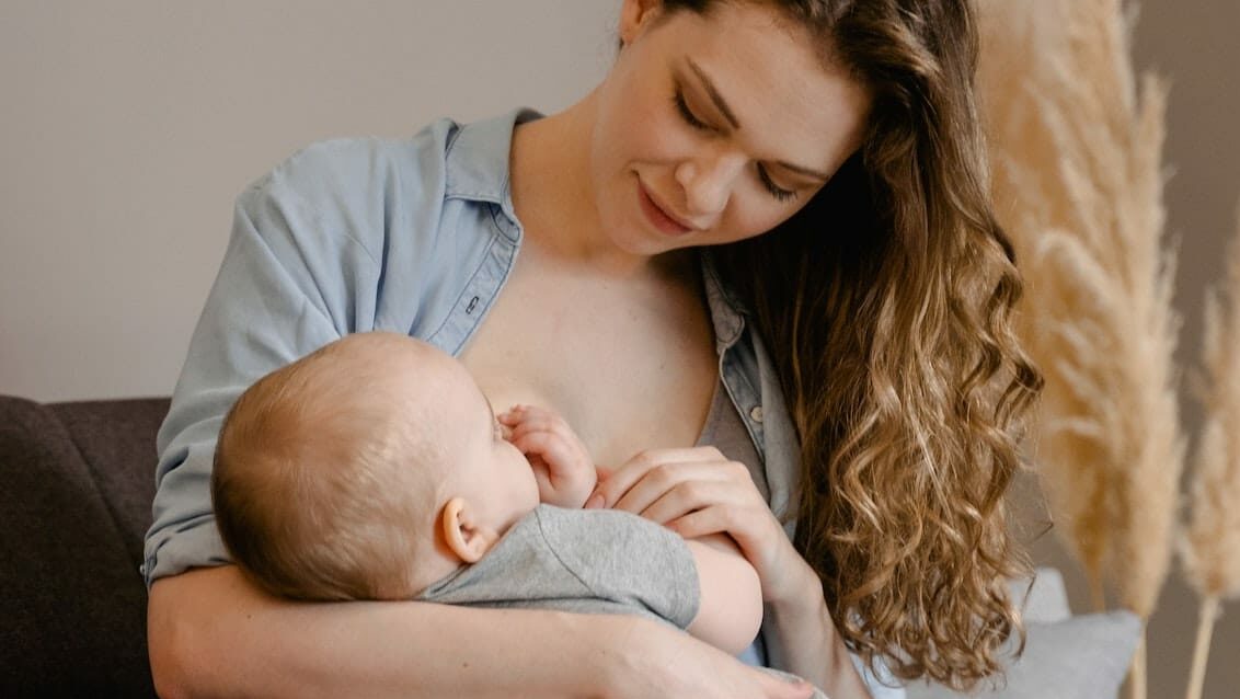 Heeft mijn baby genoeg gedronken aan de borst? Het antwoord
